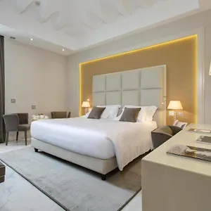 5* Hotel Aleph Hotel, Curio Collection By Hilton
